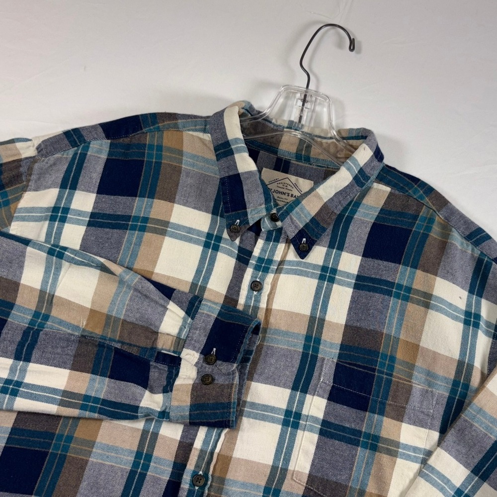 St. Johns Bay Mens Blue Tan Plaid Flannel Button Down Shirt XL